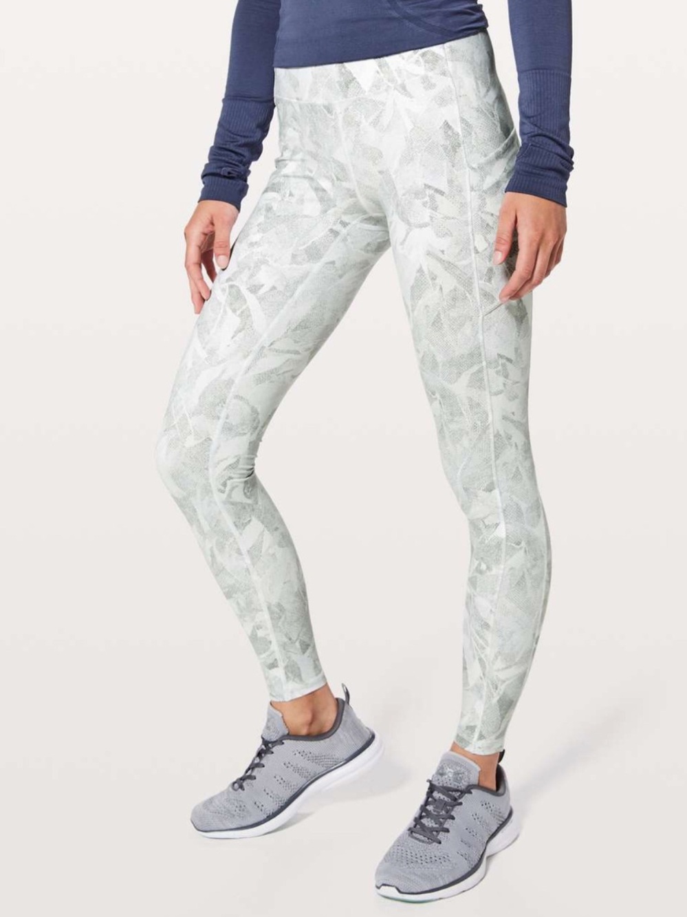 Lululemon Speed Up Tight 28 Size 6